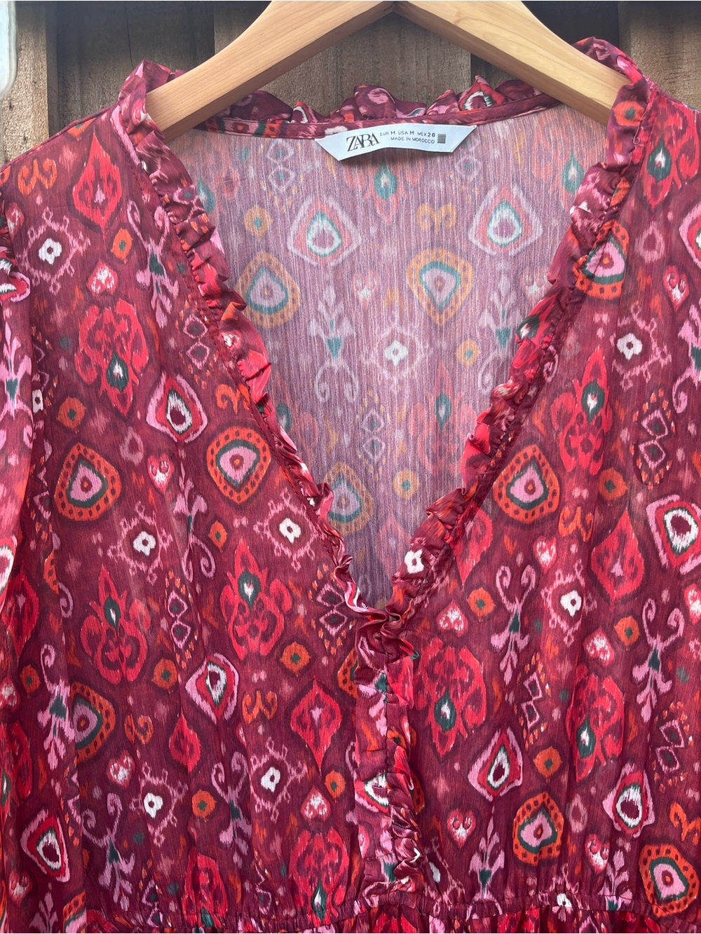ZARA - Long Sleeve Flowy Bohemian Red Ikat Printed V-Neck Maxi Dress NWOT